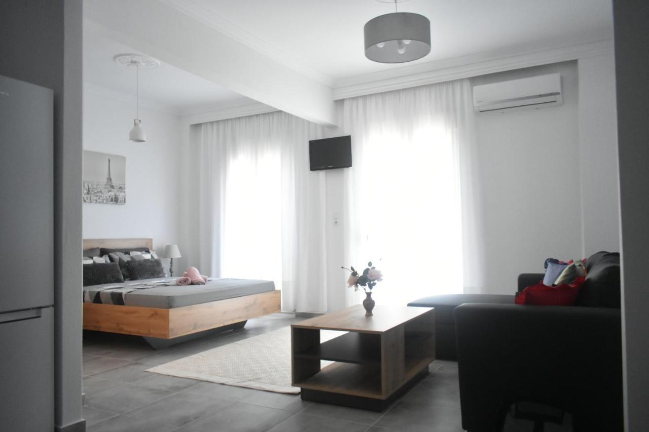 Seaside Apartments Nea Iraklia Luaran gambar