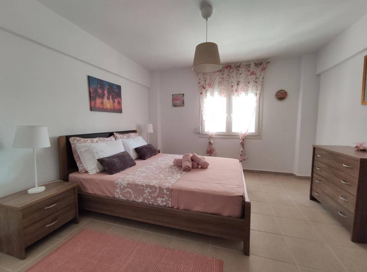 Seaside Apartments Nea Iraklia Luaran gambar