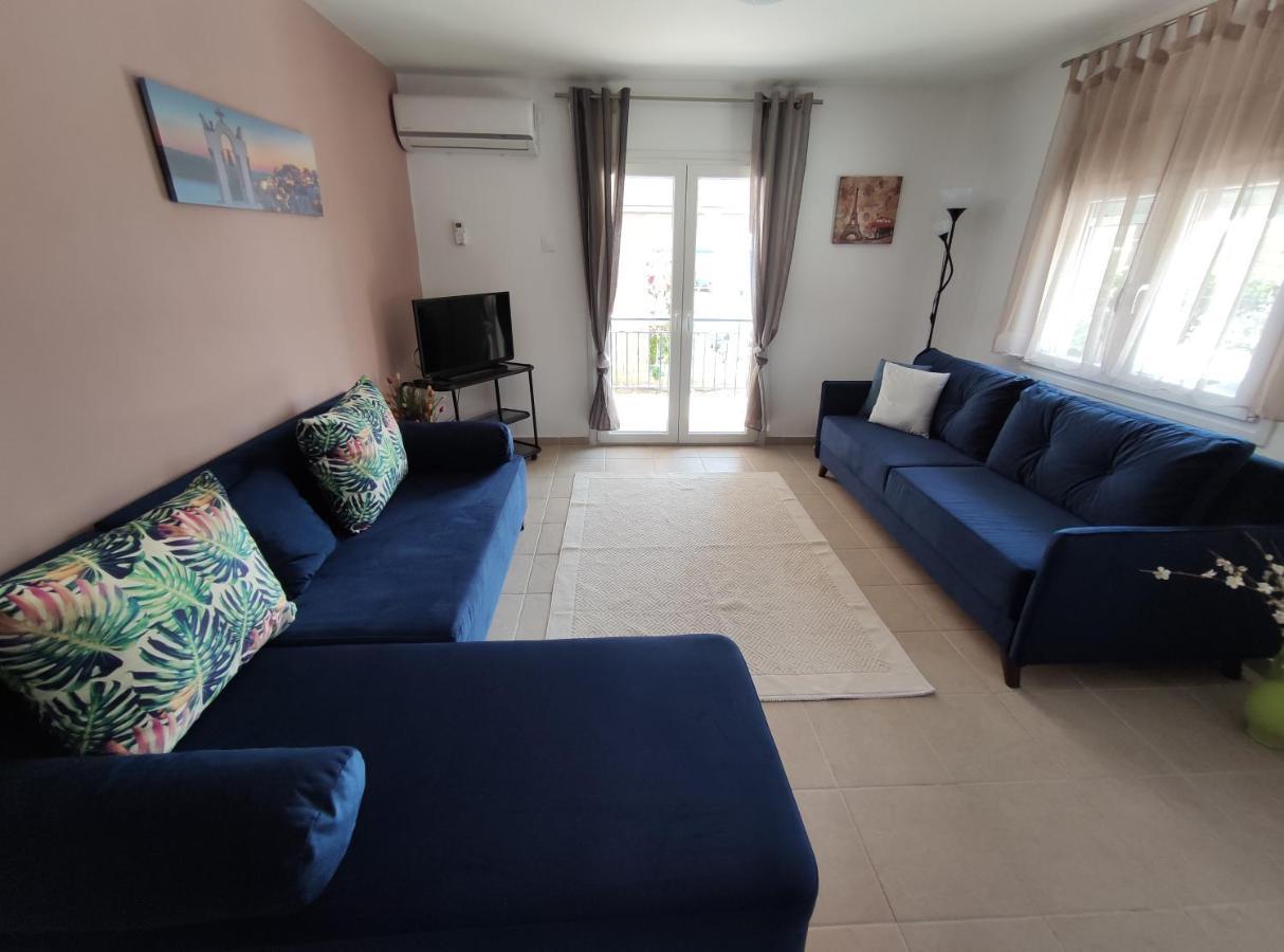 Seaside Apartments Nea Iraklia Luaran gambar