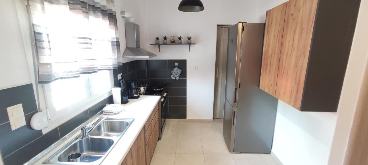 Seaside Apartments Nea Iraklia Luaran gambar