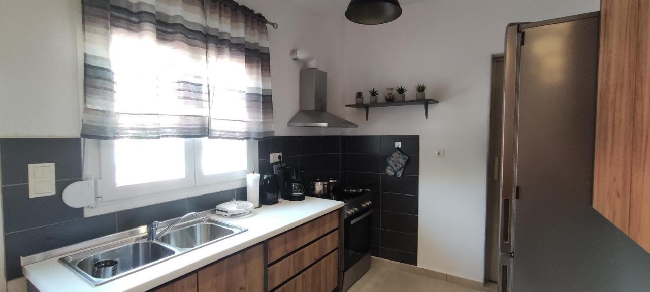 Seaside Apartments Nea Iraklia Luaran gambar