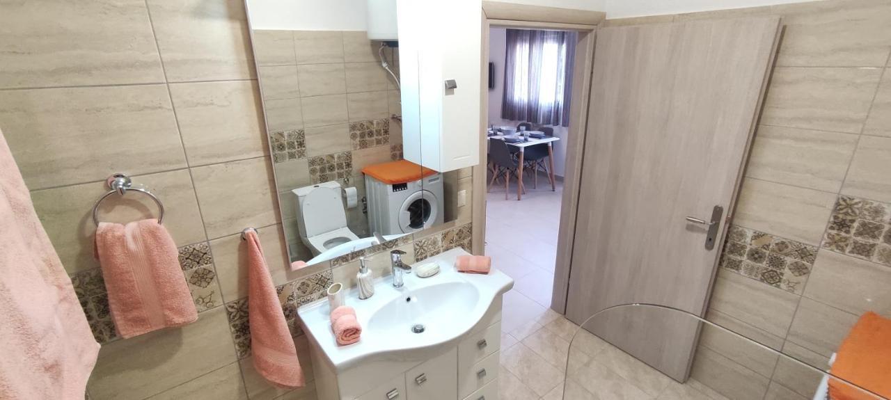 Seaside Apartments Nea Iraklia Luaran gambar